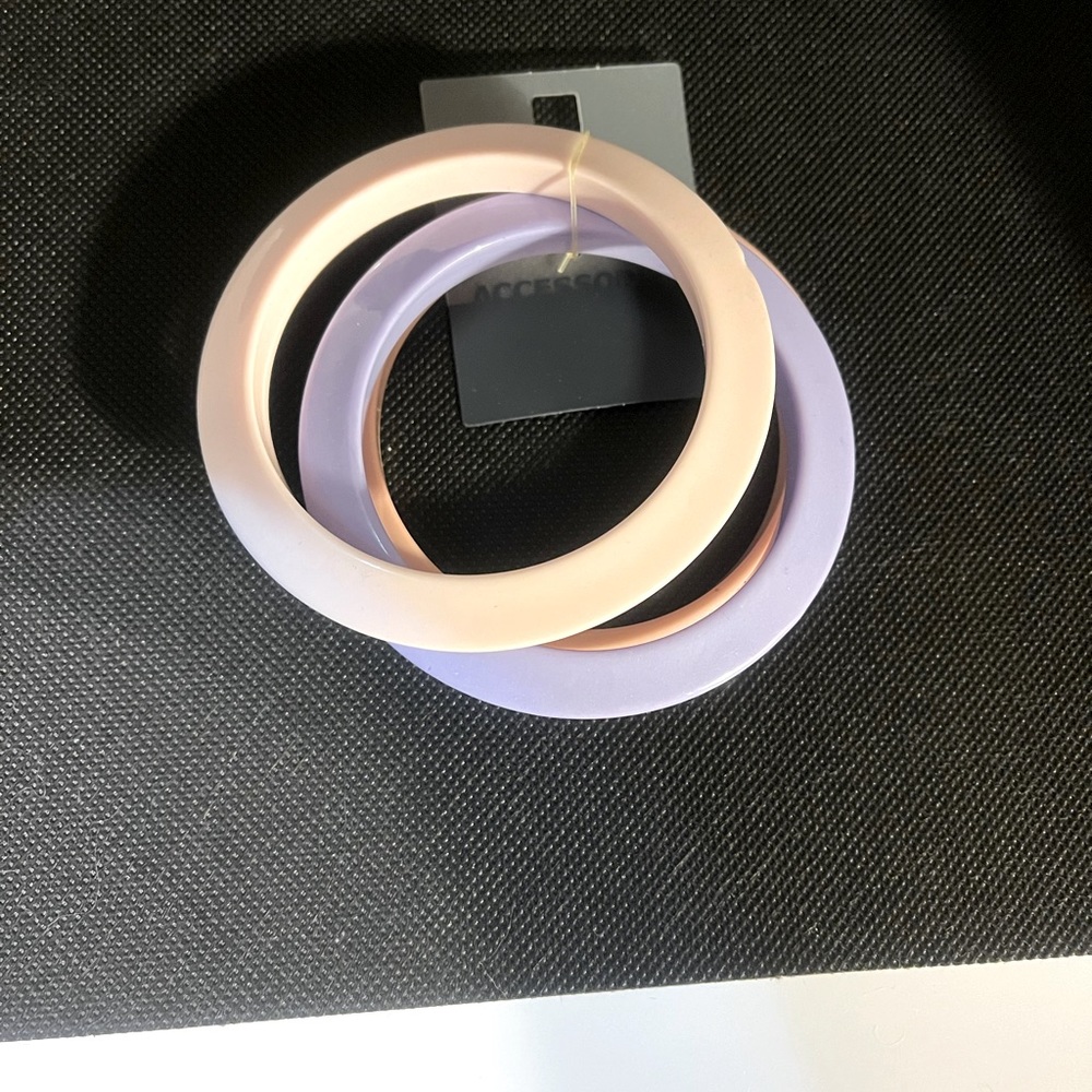 Fashion Bangles - Picture 2 of 2